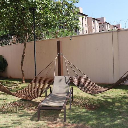 322 - Flat com Wifi, Netflix e Amazon TV Appartamento Ribeirão Preto Esterno foto